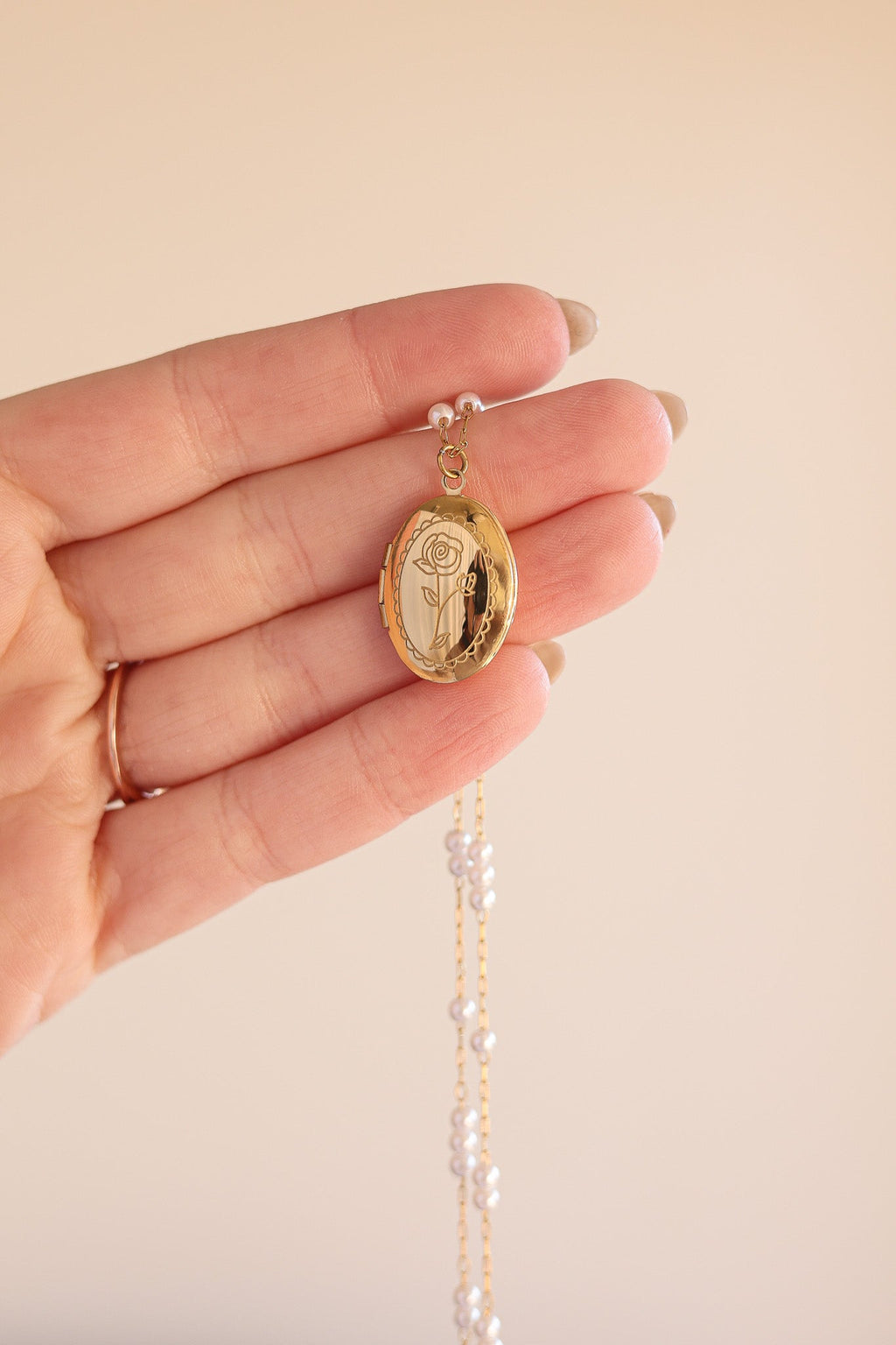 Juliet Locket Necklace La Vie Bien Juliet Locket