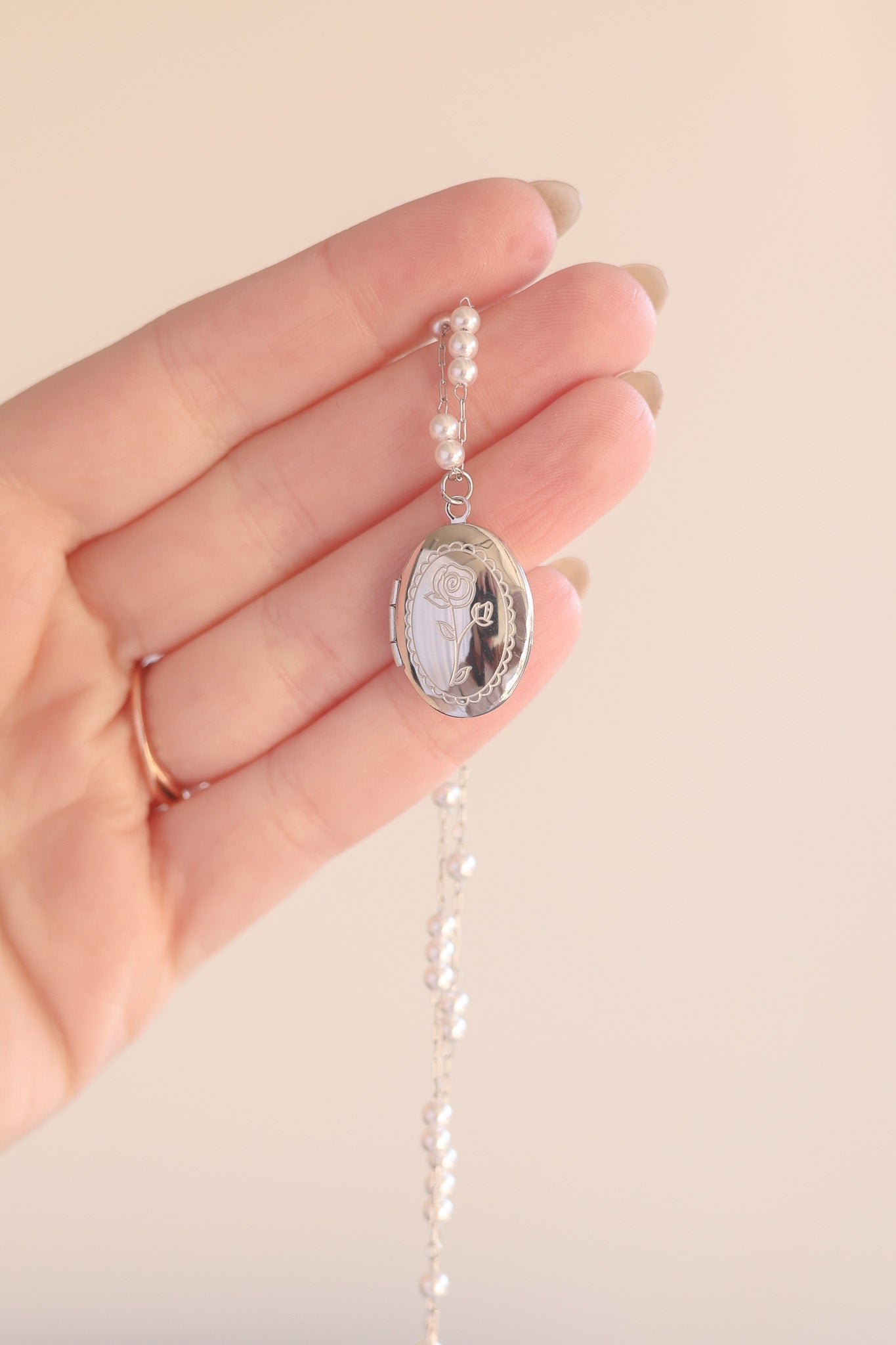 Juliet Locket Necklace La Vie Bien Juliet Locket