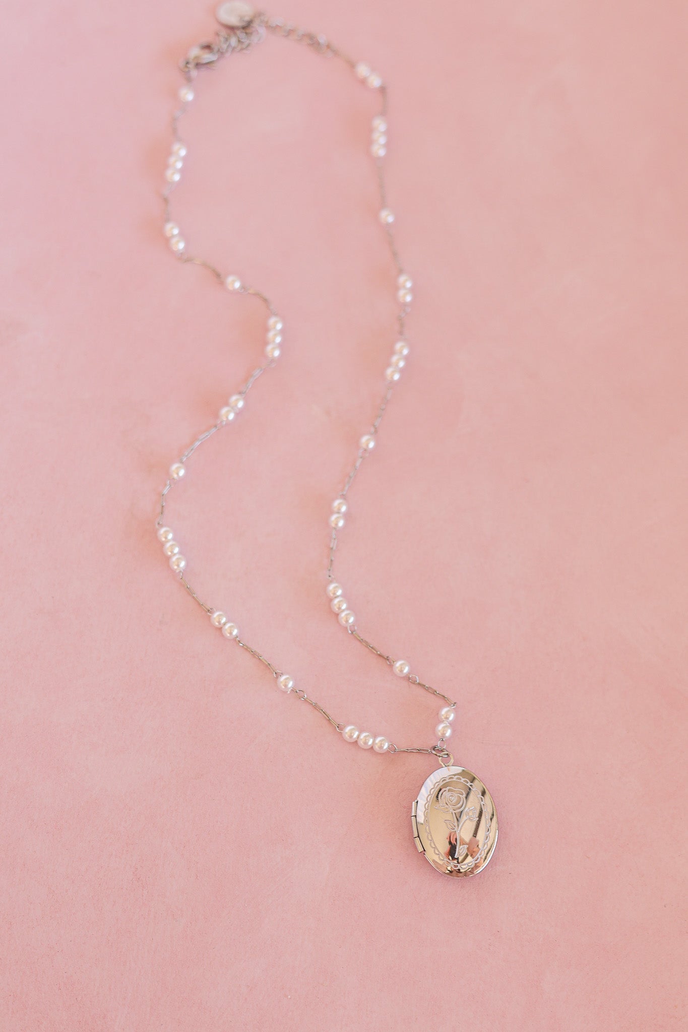 Juliet Locket Necklace La Vie Bien Juliet Locket