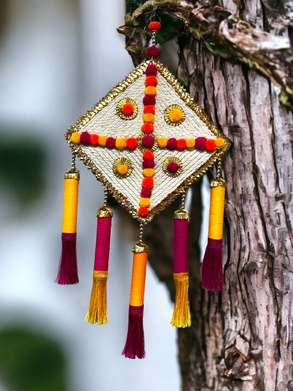 Jute Kite & Tassels Hanging Festive Decor La Vie Bien Jute Kite & Tassels Hanging