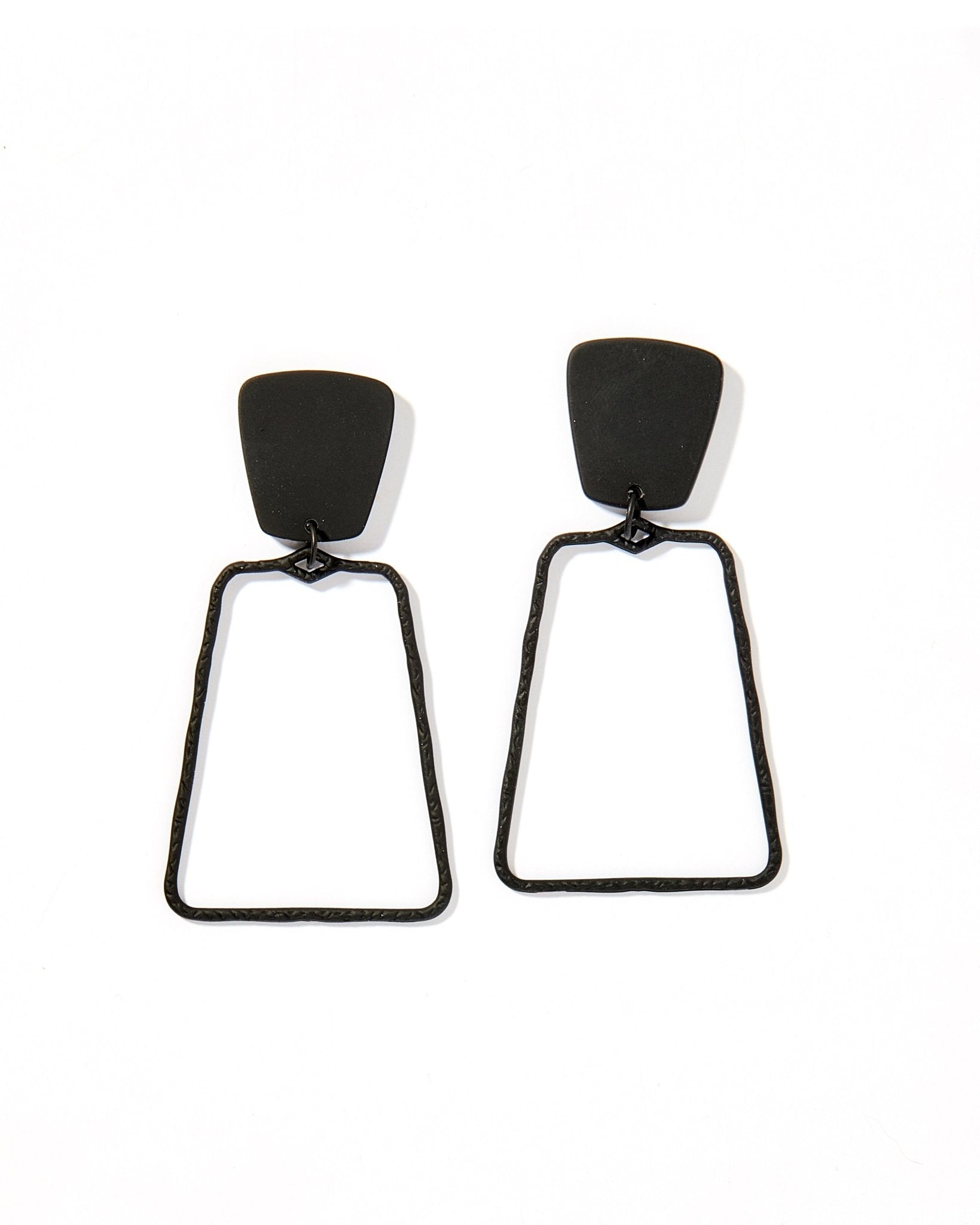 Kaelyn Statement Earrings - True Black