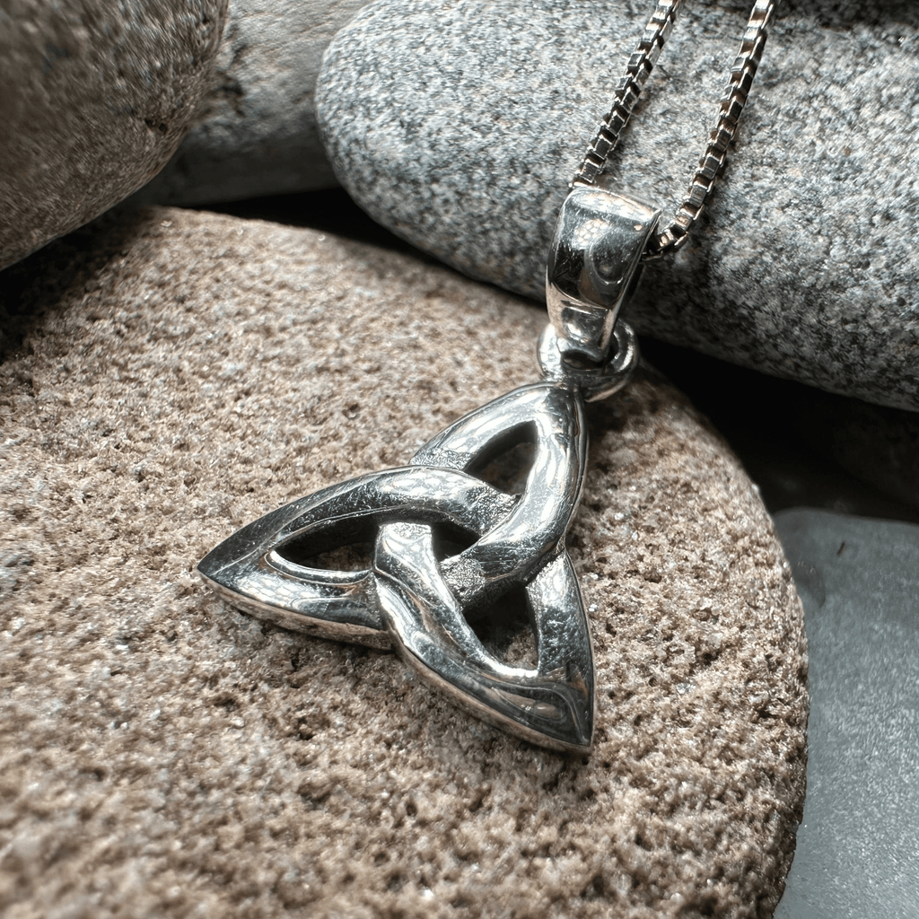 Karstyn Celtic Trinity Knot Necklace in Sterling Silver Pendant La Vie Bien Karstyn Celtic Trinity Knot Necklace in Sterling Silver