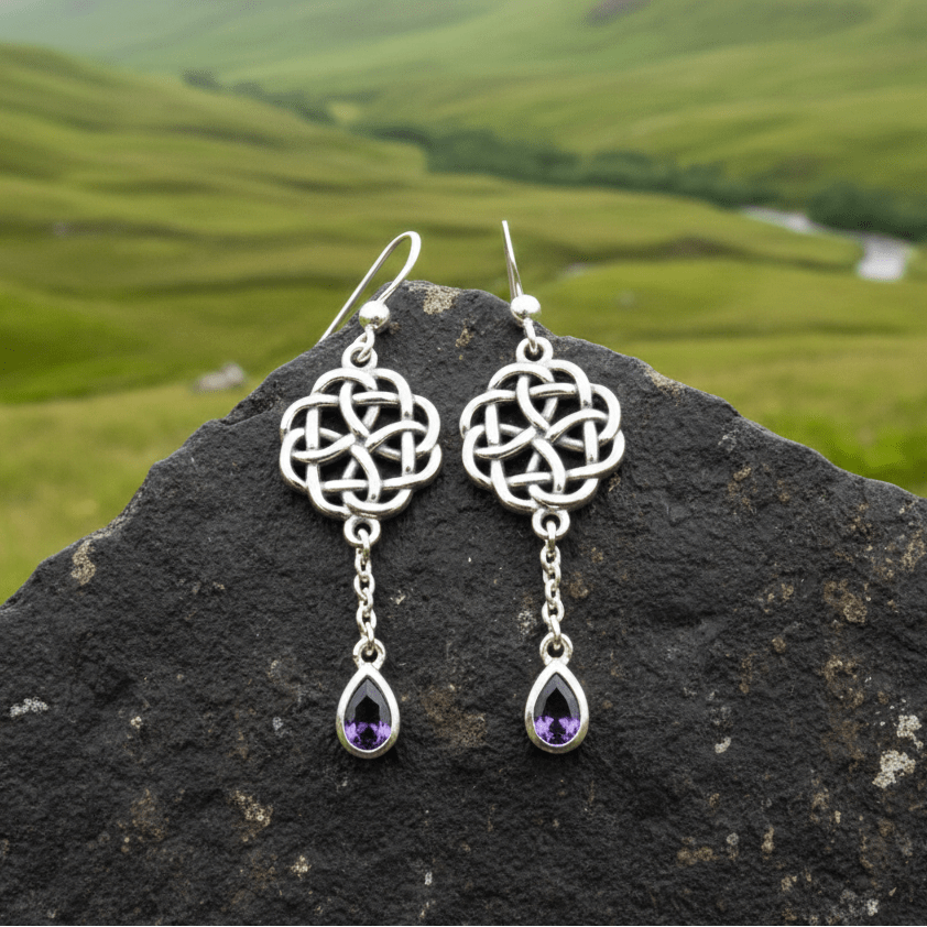 Kate Celtic Knot Earrings in Sterling Silver Dangle Earrings La Vie Bien Kate Celtic Knot Earrings in Sterling Silver