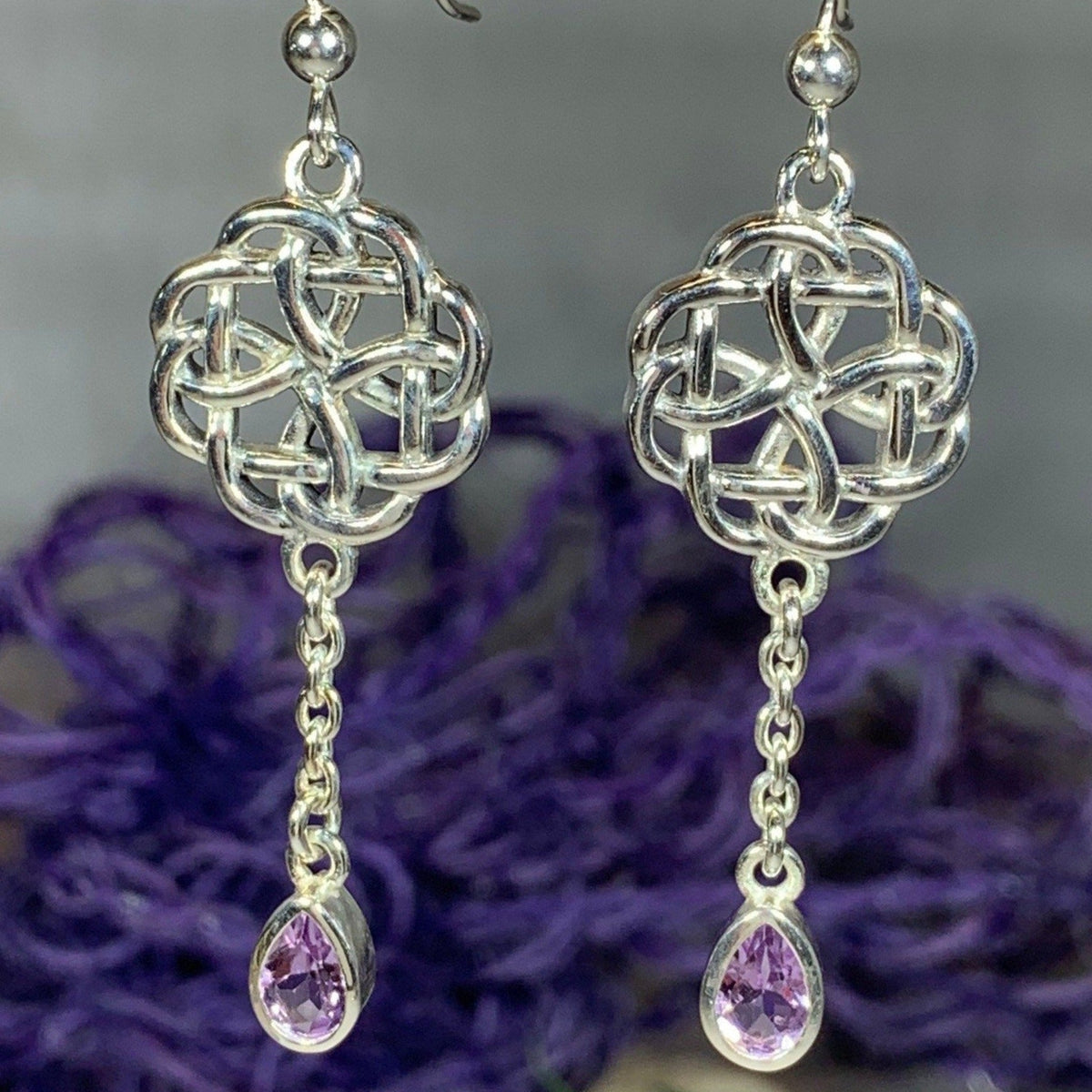 Kate Celtic Knot Earrings in Sterling Silver Dangle Earrings La Vie Bien Kate Celtic Knot Earrings in Sterling Silver