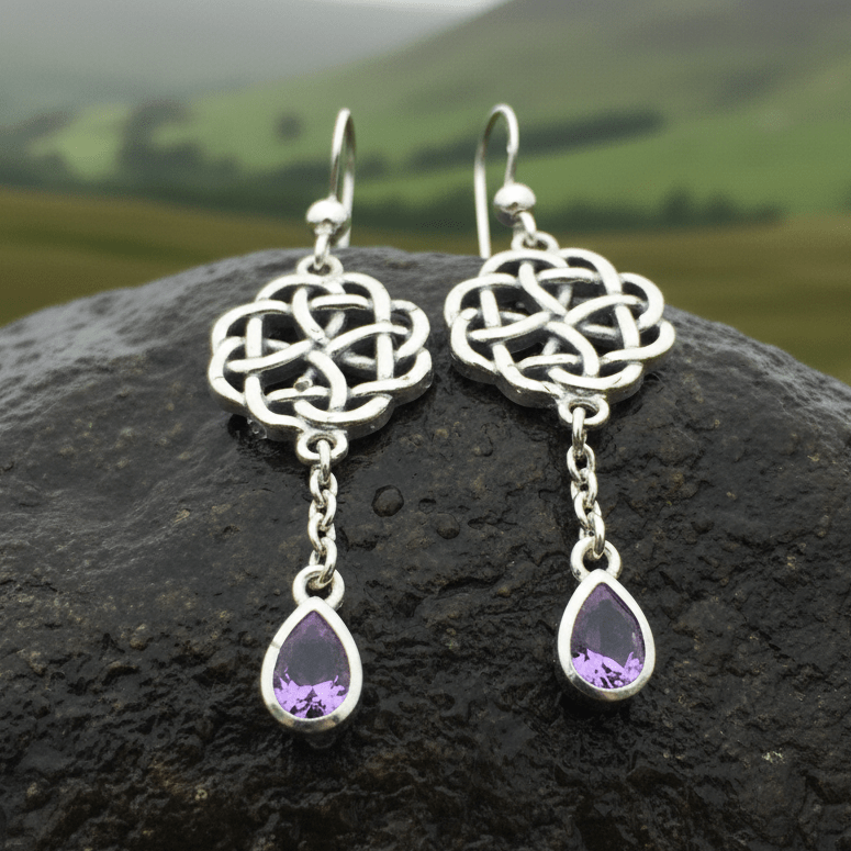 Kate Celtic Knot Earrings in Sterling Silver Dangle Earrings La Vie Bien Kate Celtic Knot Earrings in Sterling Silver