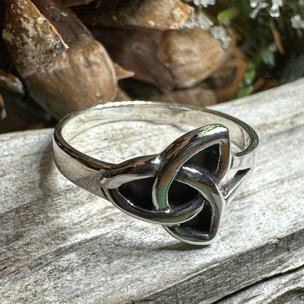 Kegan Trinity Knot Ring La Vie Bien Kegan Trinity Knot Ring