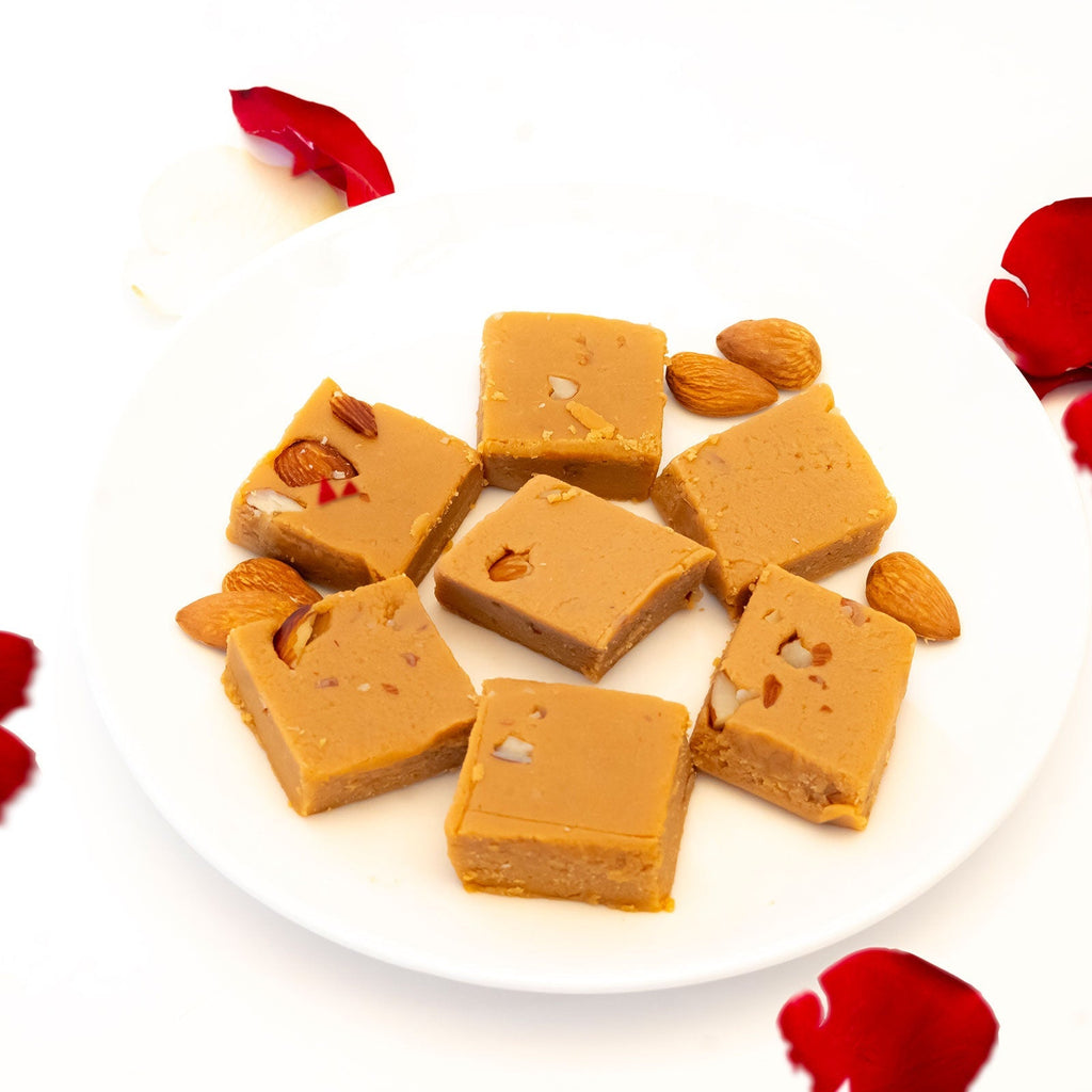 Khoya Burfi: Badam La Vie Bien Khoya Burfi: Badam