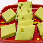 Khoya Burfi: Pista La Vie Bien Khoya Burfi: Pista