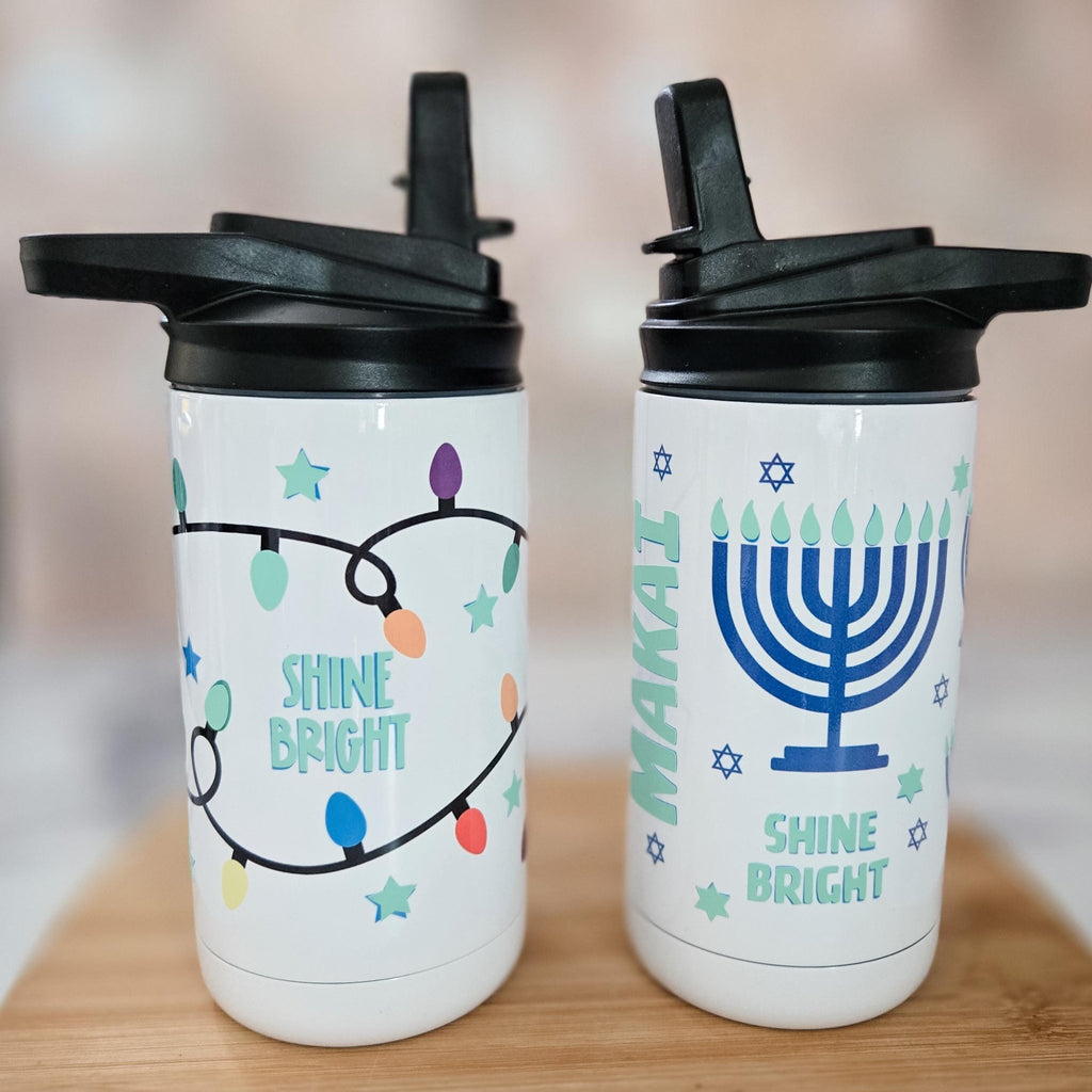 Kids Shine Bright Christmas Lights Glow - in - the - Dark Sippy Cup Drinkware La Vie Bien Kids Shine Bright Christmas Lights Glow - in - the - Dark Sippy Cup