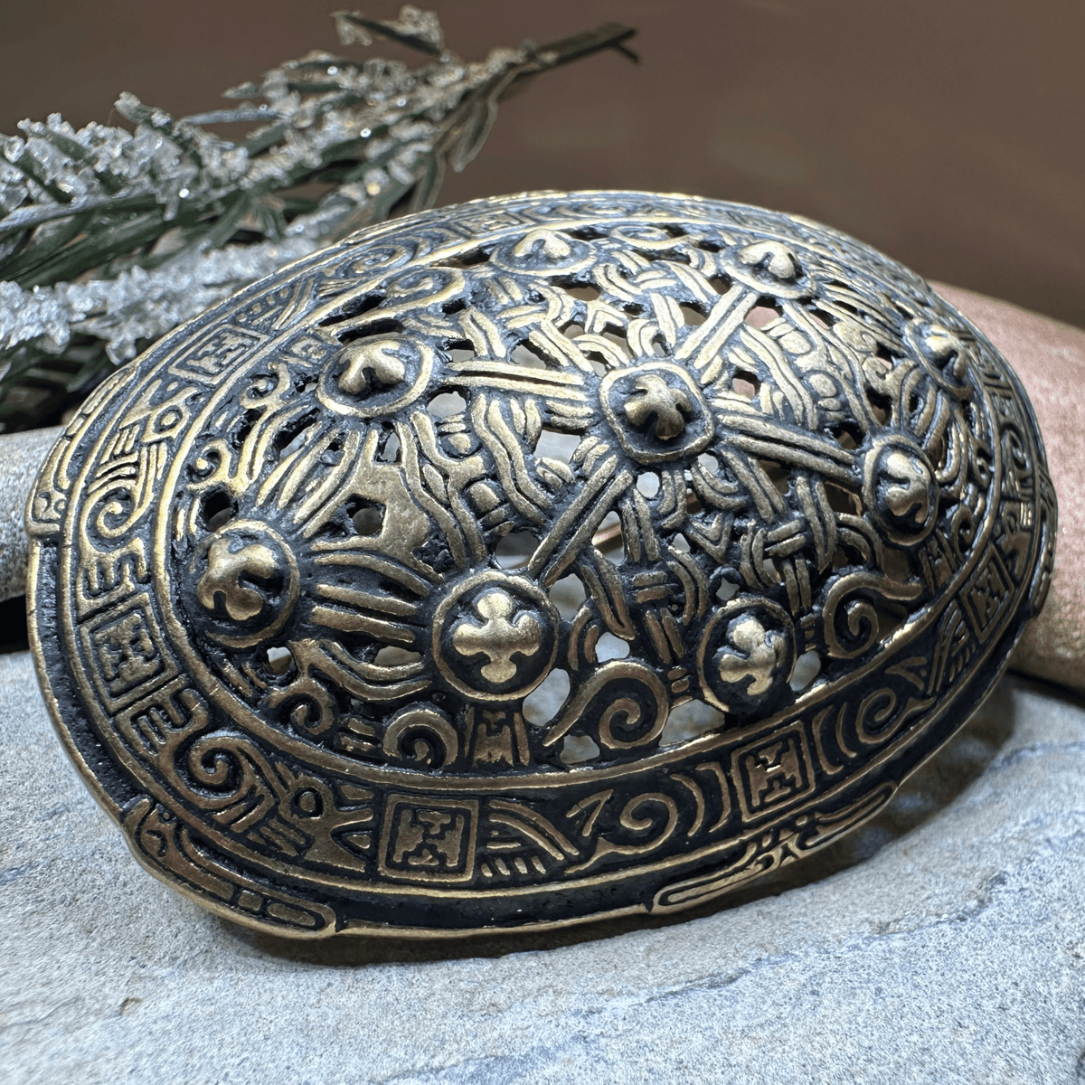 Klein Viking Celtic Brooch - Bronze Historical Reproduction Pin Brooch La Vie Bien Klein Viking Celtic Brooch - Bronze Historical Reproduction Pin
