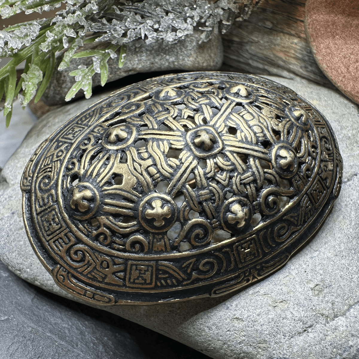 Klein Viking Celtic Brooch - Bronze Historical Reproduction Pin Brooch La Vie Bien Klein Viking Celtic Brooch - Bronze Historical Reproduction Pin