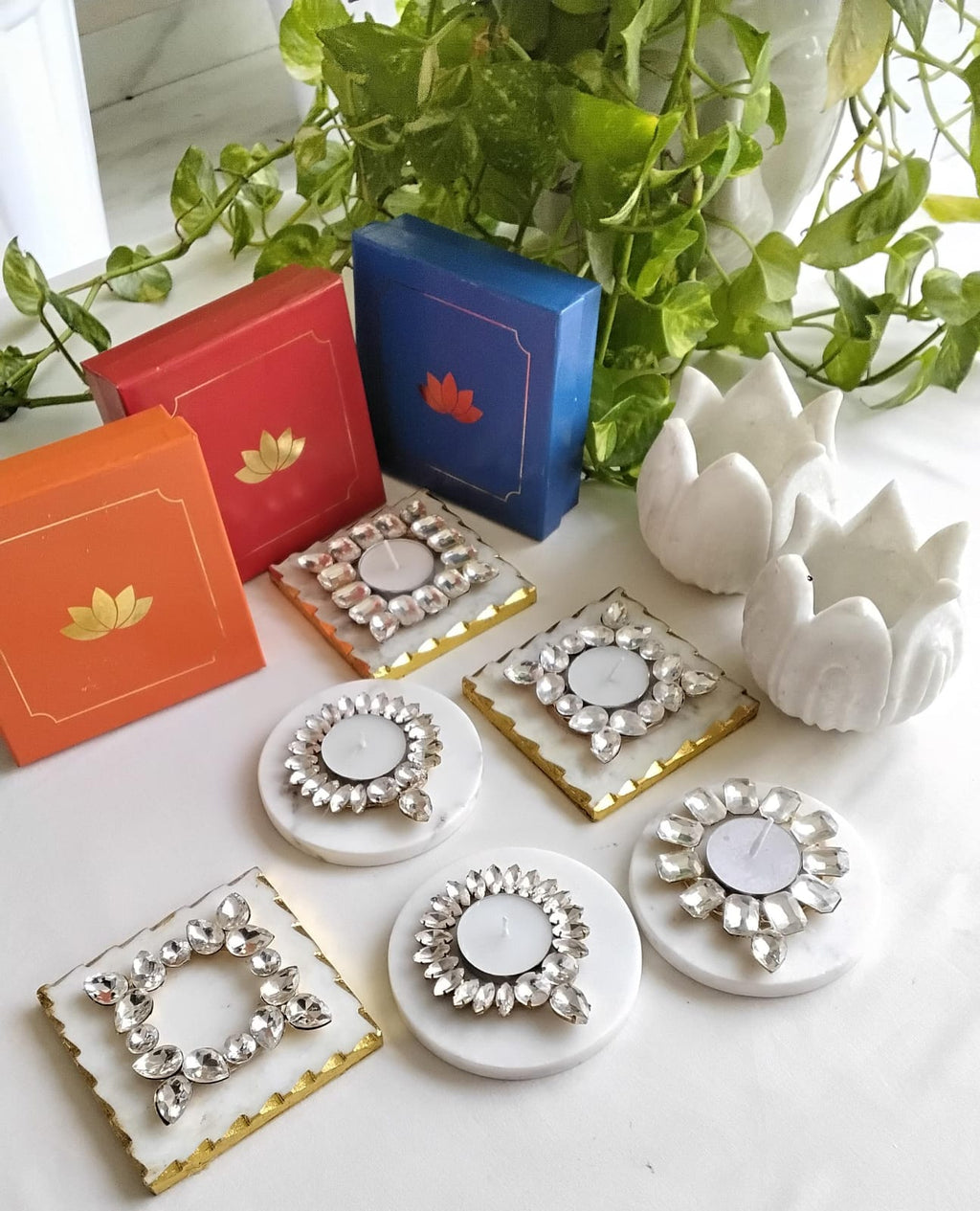 Kundan T Light Holder with Box Base Marble - Housewarming/Host Gift /Diwali Gift La Vie Bien Kundan T Light Holder with Box Base Marble - Housewarming/Host Gift /Diwali Gift