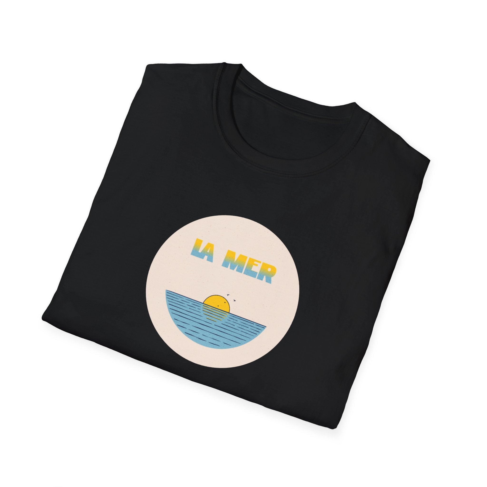 La Mer T-Shirt, Softstyle Tee for Beach Lovers, Casual Summer Top, Gift for Ocean Enthusiasts, Vintage Sunset Graphic Tee T-Shirt La Vie Bien La Mer T-Shirt, Softstyle Tee for Beach Lovers, Casual Summer Top, Gift for Ocean Enthusiasts, Vintage Sunset Graphic Tee