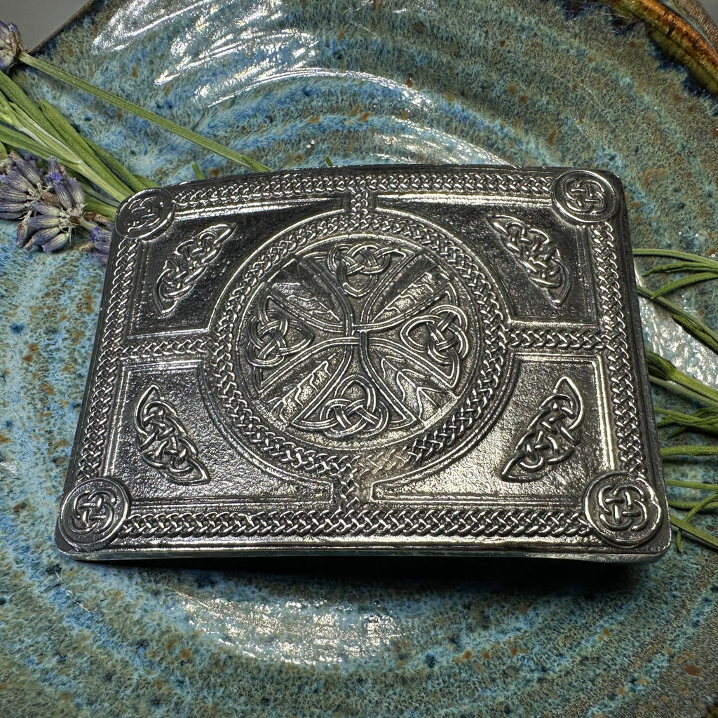Laird Celtic Kilt Belt Buckle - Handmade in Scotland Belt Buckle La Vie Bien Laird Celtic Kilt Belt Buckle - Handmade in Scotland