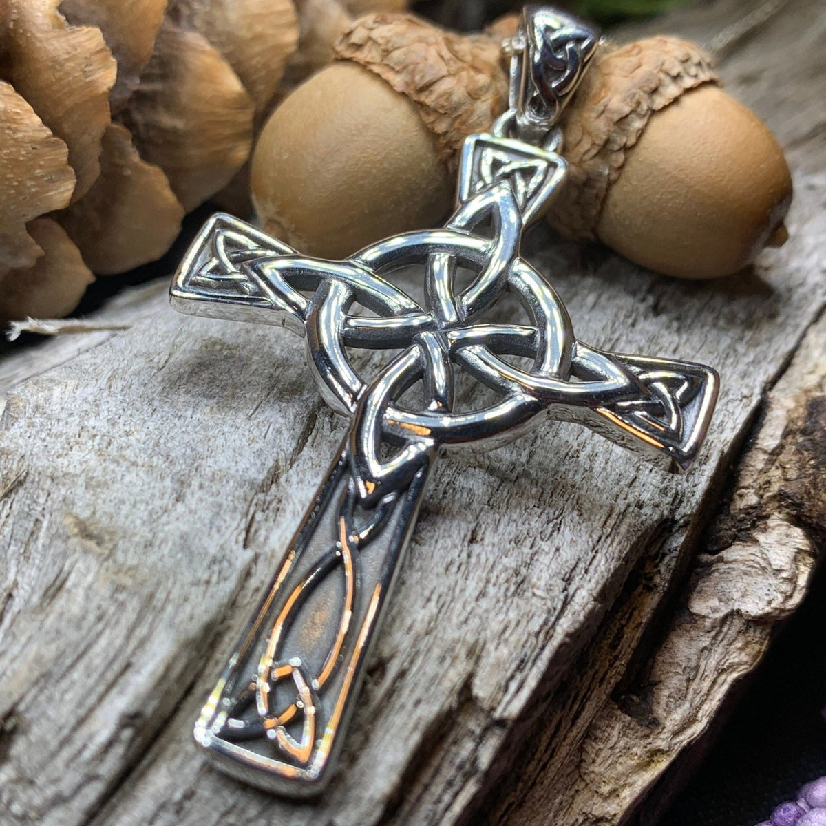 Large Four Corner Knot Celtic Cross Necklace Pendant La Vie Bien Large Four Corner Knot Celtic Cross Necklace