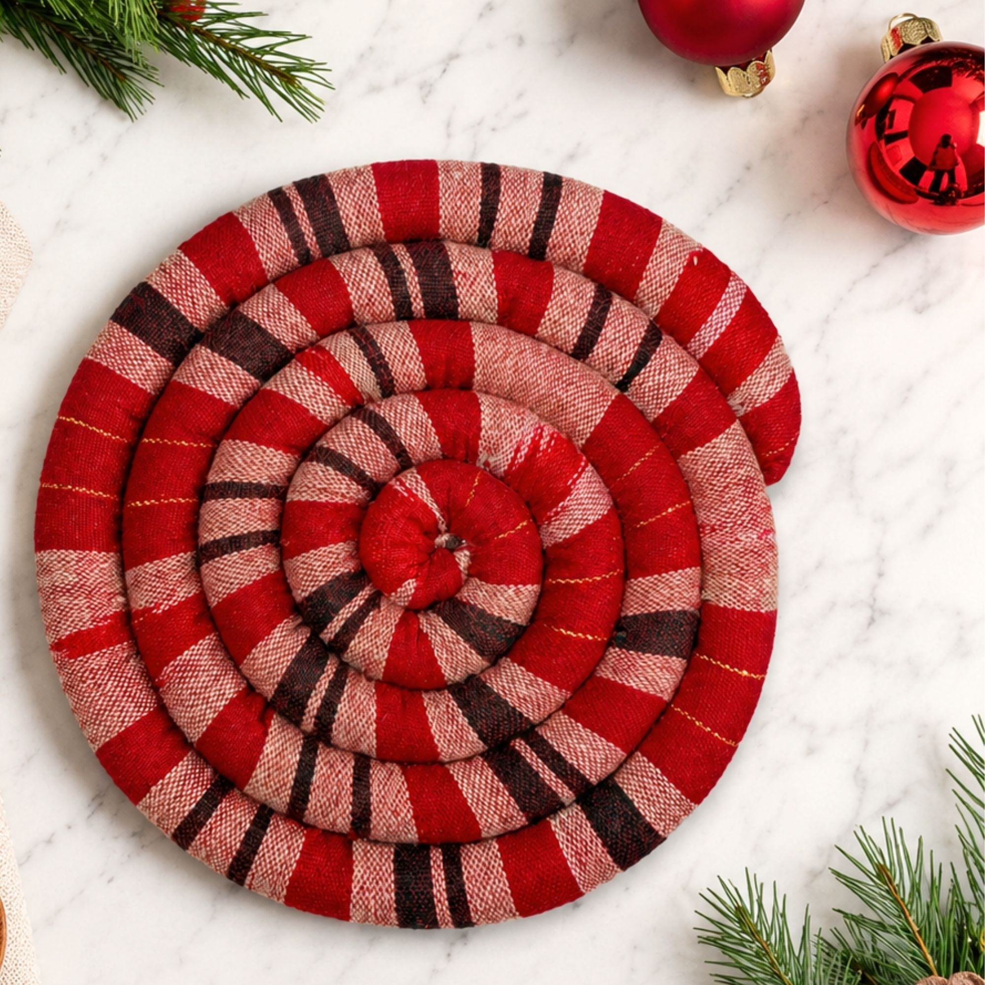 Large Spiral Spiced Trivet Kitchen-Linens La Vie Bien Large Spiral Spiced Trivet
