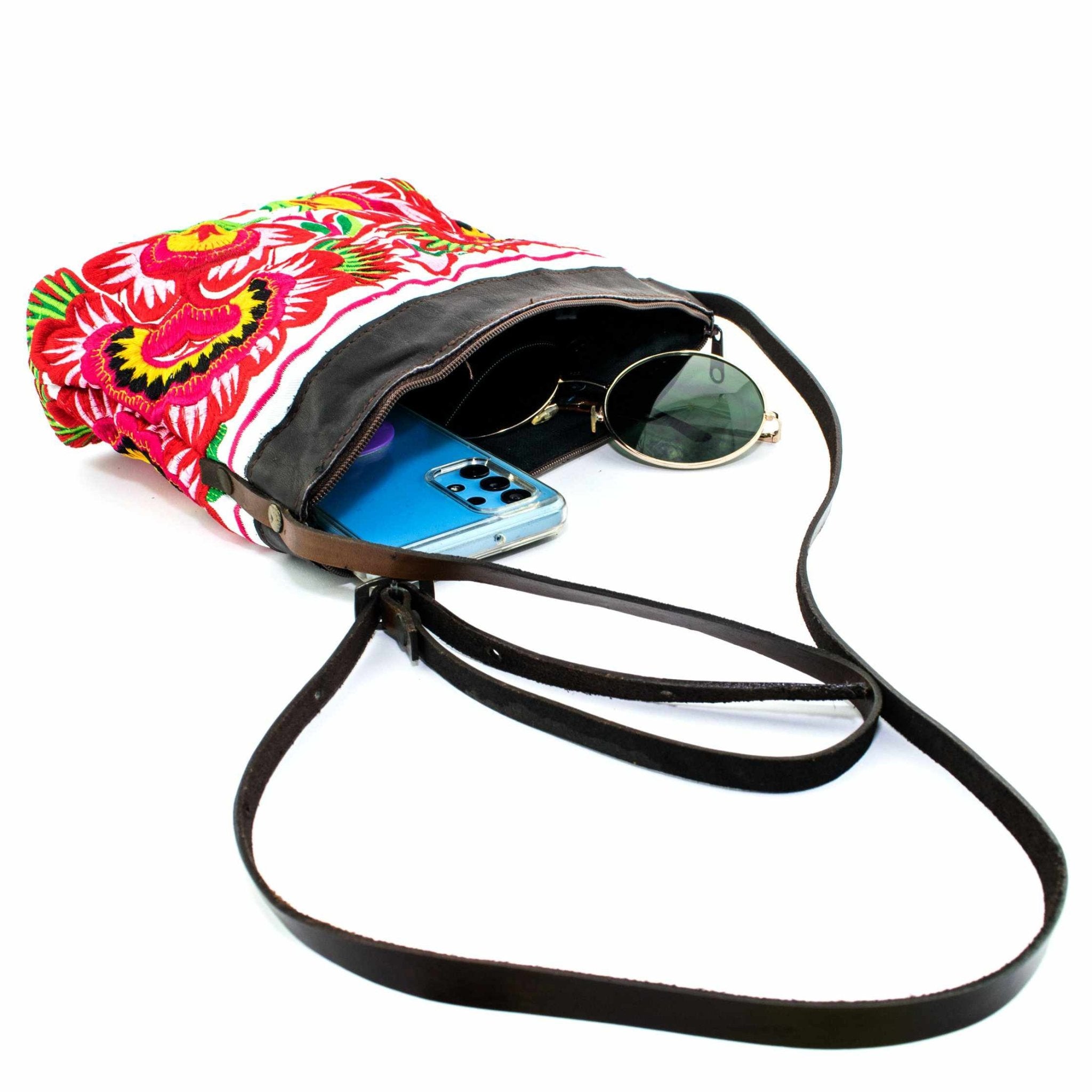 Latin Rose Embroidered Purse - Thailand Bags La Vie Bien Latin Rose Embroidered Purse - Thailand