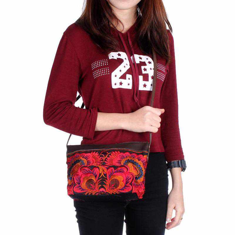 Latin Rose Embroidered Purse - Thailand Bags La Vie Bien Latin Rose Embroidered Purse - Thailand