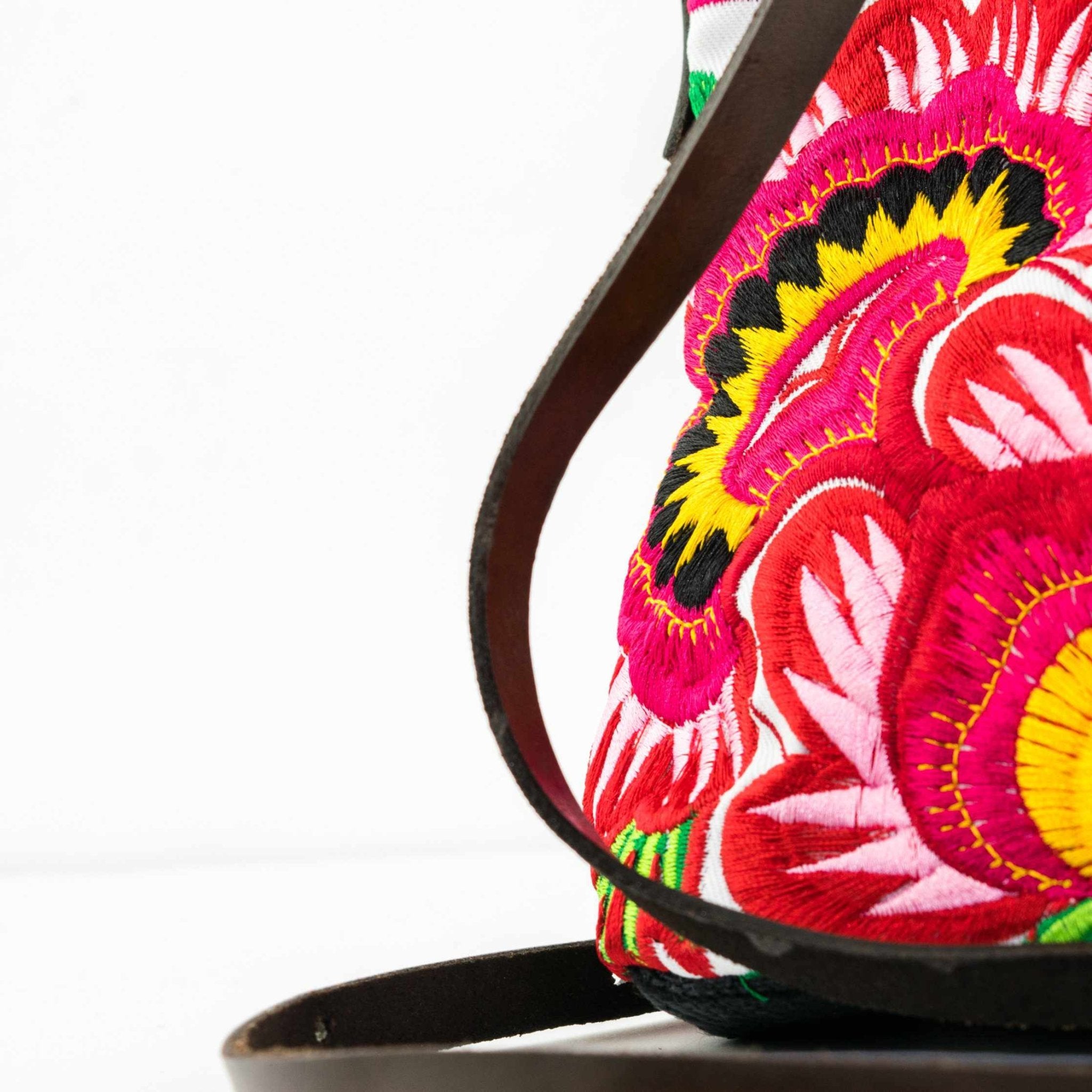 Latin Rose Embroidered Purse - Thailand Bags La Vie Bien Latin Rose Embroidered Purse - Thailand