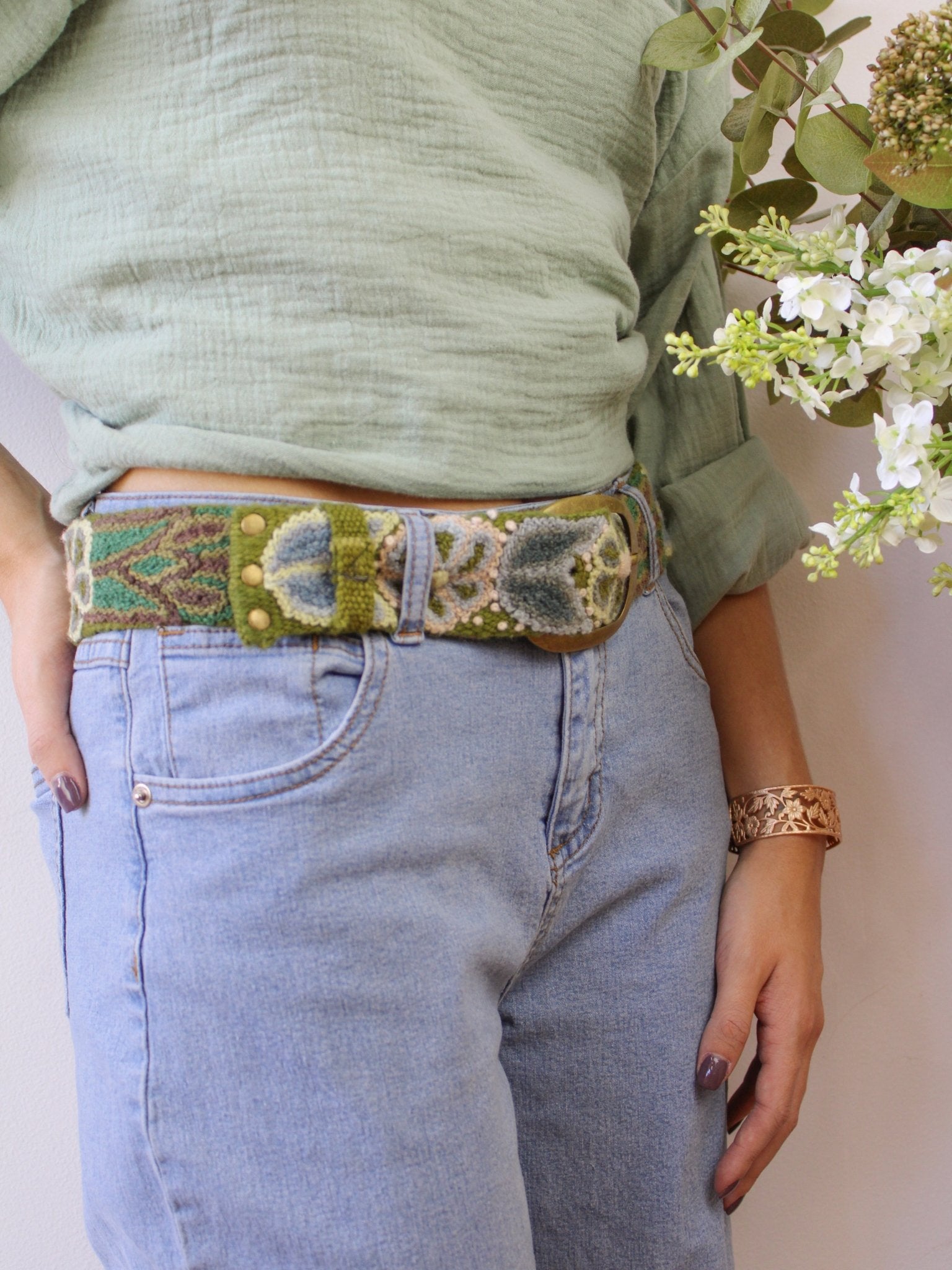 Laurel Embroidered Belt