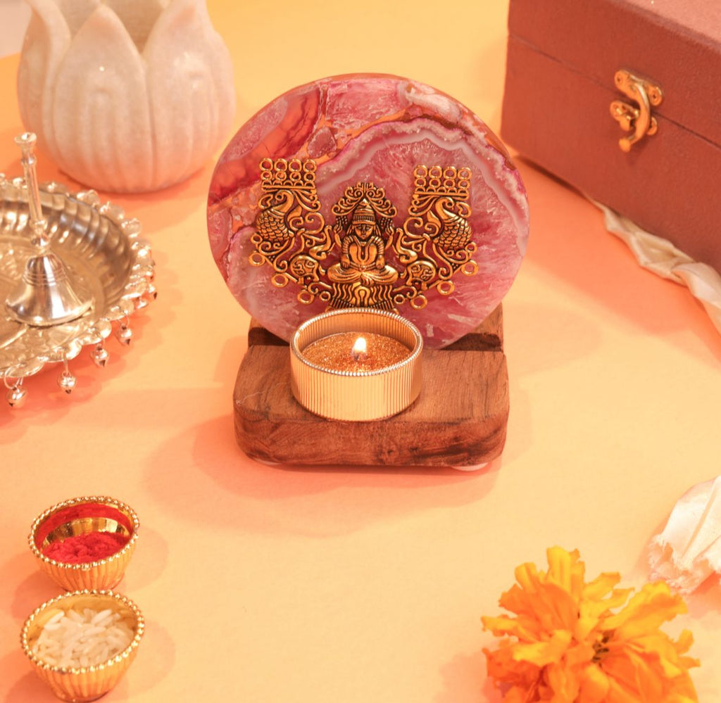 Laxmi on Agate T-light Holder in Velvet Gift Box - Premium Gift for Housewarming/ Hostess Gift La Vie Bien Laxmi on Agate T-light Holder in Velvet Gift Box - Premium Gift for Housewarming/ Hostess Gift