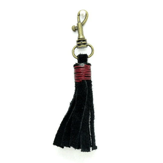 Leather Tassel Zipper Pull | Unisex Handmade Keychain in Minimal Boho Style | Thailand Zipper Pulls La Vie Bien Leather Tassel Zipper Pull | Unisex Handmade Keychain in Minimal Boho Style | Thailand