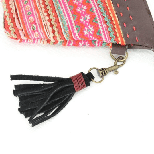 Leather Tassel Zipper Pull | Unisex Handmade Keychain in Minimal Boho Style | Thailand Zipper Pulls La Vie Bien Leather Tassel Zipper Pull | Unisex Handmade Keychain in Minimal Boho Style | Thailand