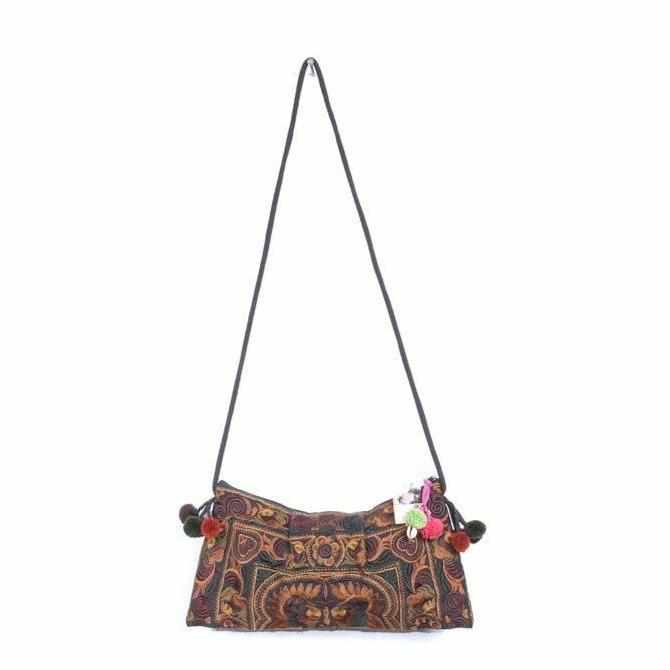 Leyla Embroidered Crossbody Hmong Purse - Thailand Bags La Vie Bien Leyla Embroidered Crossbody Hmong Purse - Thailand