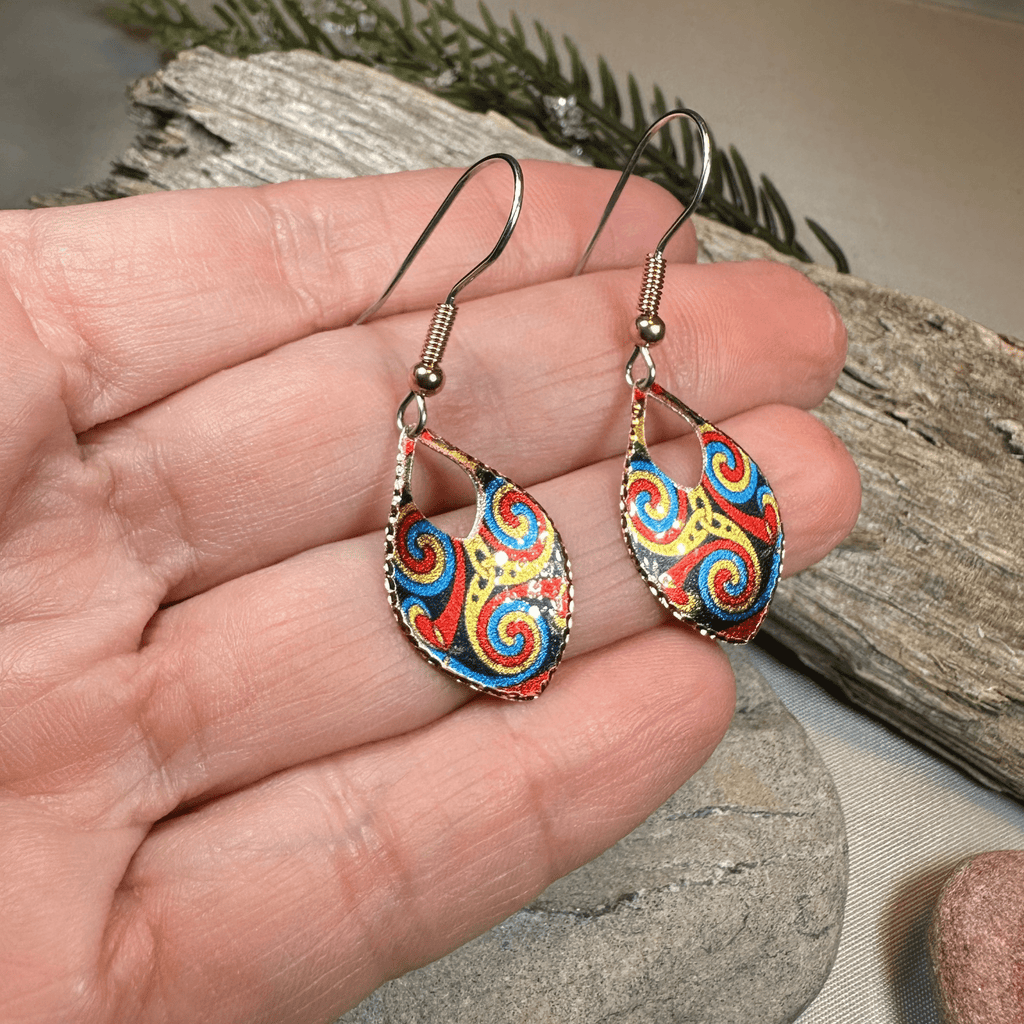 Lifeforce Celtic Spiral Copper Earrings Dangle Earrings La Vie Bien Lifeforce Celtic Spiral Copper Earrings