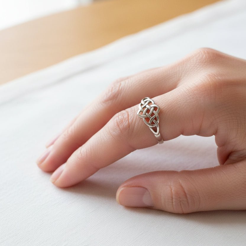 Lilou Celtic Knot Ring in Sterling Silver Ring La Vie Bien Lilou Celtic Knot Ring in Sterling Silver