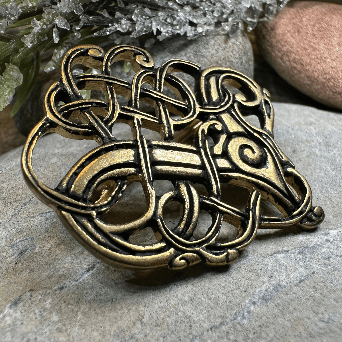 Lindholm Hoeje Celtic Viking Brooch - Bronze Historical Reproduction Pin Brooch La Vie Bien Lindholm Hoeje Celtic Viking Brooch - Bronze Historical Reproduction Pin
