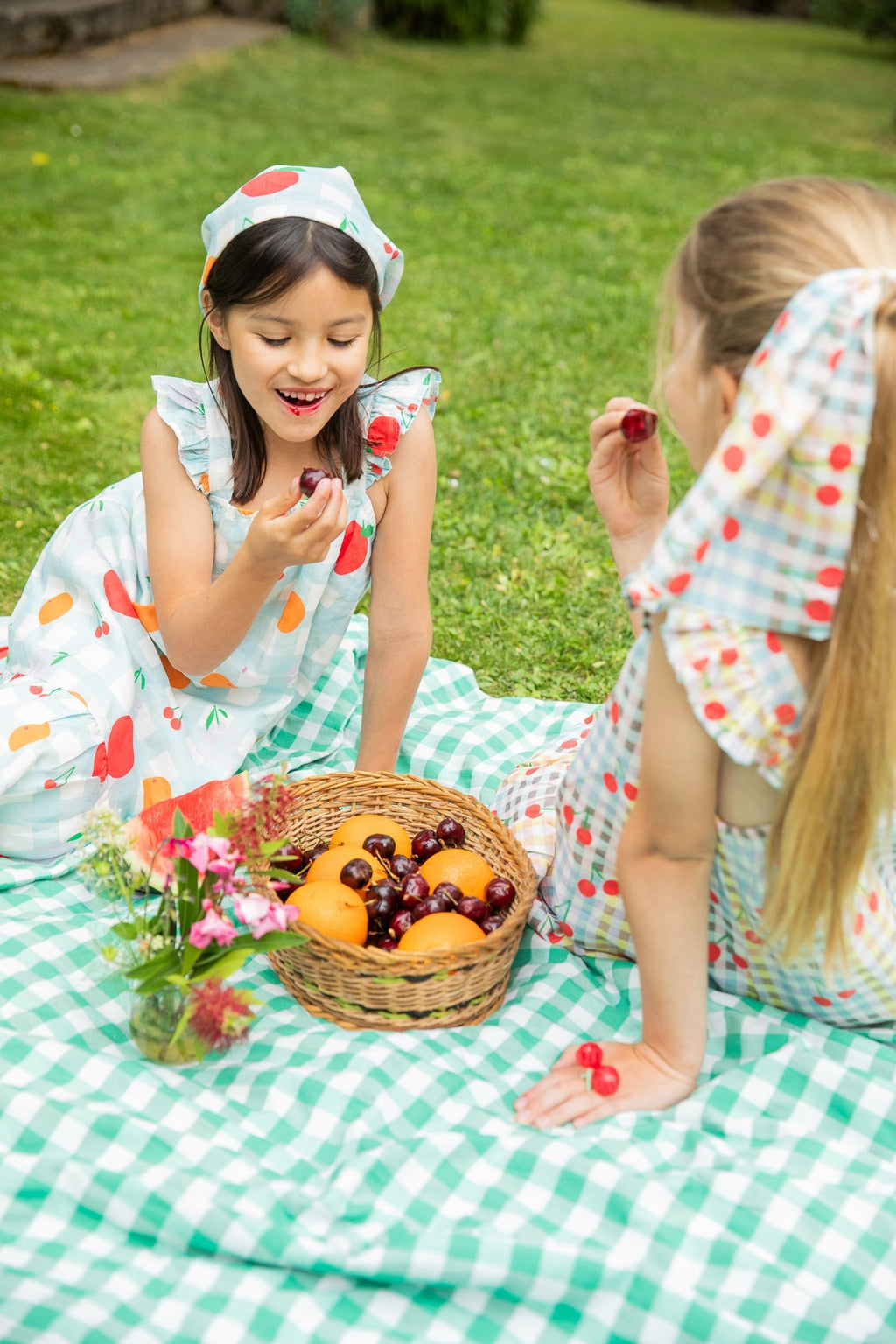Linen Picnic Kid Ruffle Dress Dresses La Vie Bien Linen Picnic Kid Ruffle Dress
