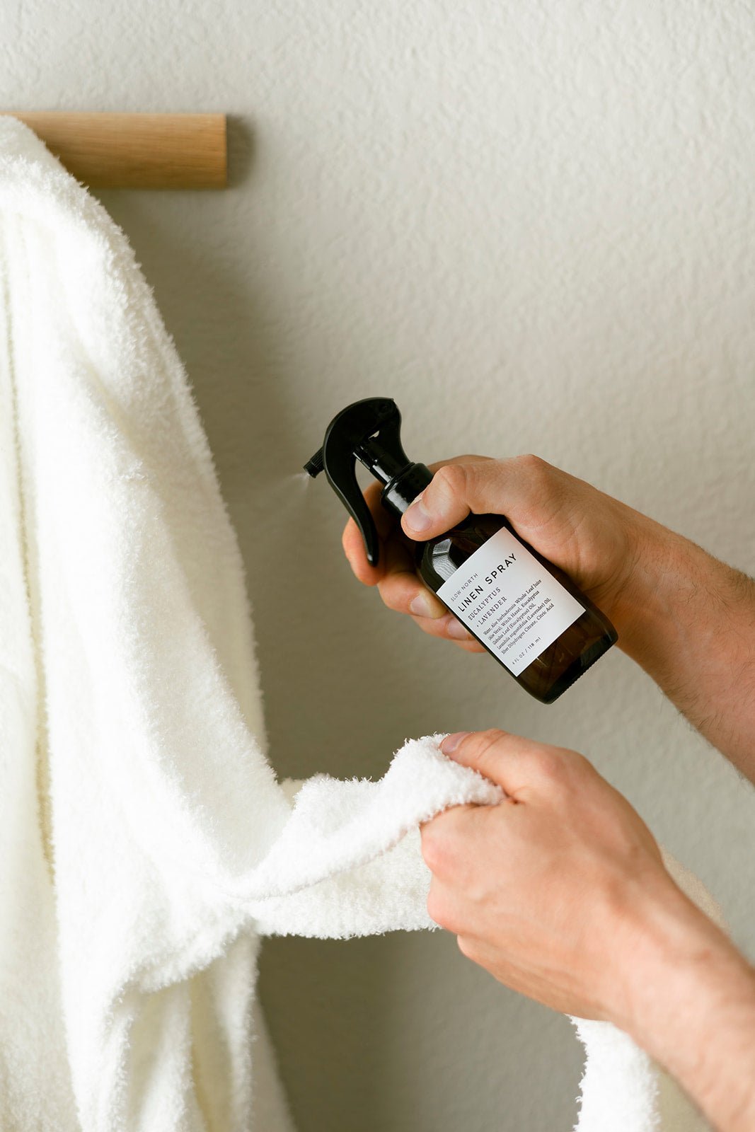 Linen Spray - Eucalyptus + Lavender Home Accessories La Vie Bien Linen Spray - Eucalyptus + Lavender
