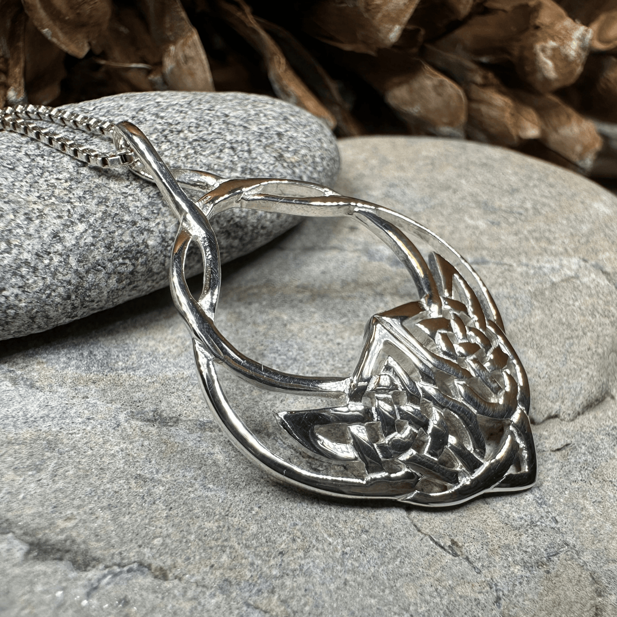 Lira Celtic Knot Necklace Pendant La Vie Bien Lira Celtic Knot Necklace