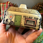 Little Irish Pub Incense Burner Incense Burner La Vie Bien Little Irish Pub Incense Burner