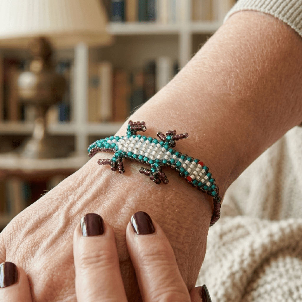 Lizard Seed Bead Kids Bracelet - Guatemala Bracelets La Vie Bien Lizard Seed Bead Kids Bracelet - Guatemala