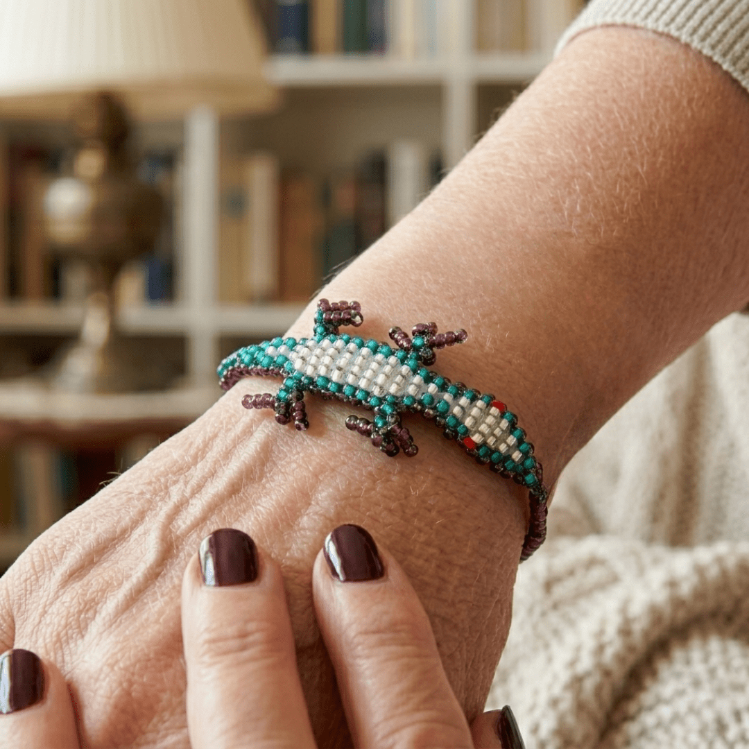 Lizard Seed Bead Kids Bracelet - Guatemala Bracelets La Vie Bien Lizard Seed Bead Kids Bracelet - Guatemala