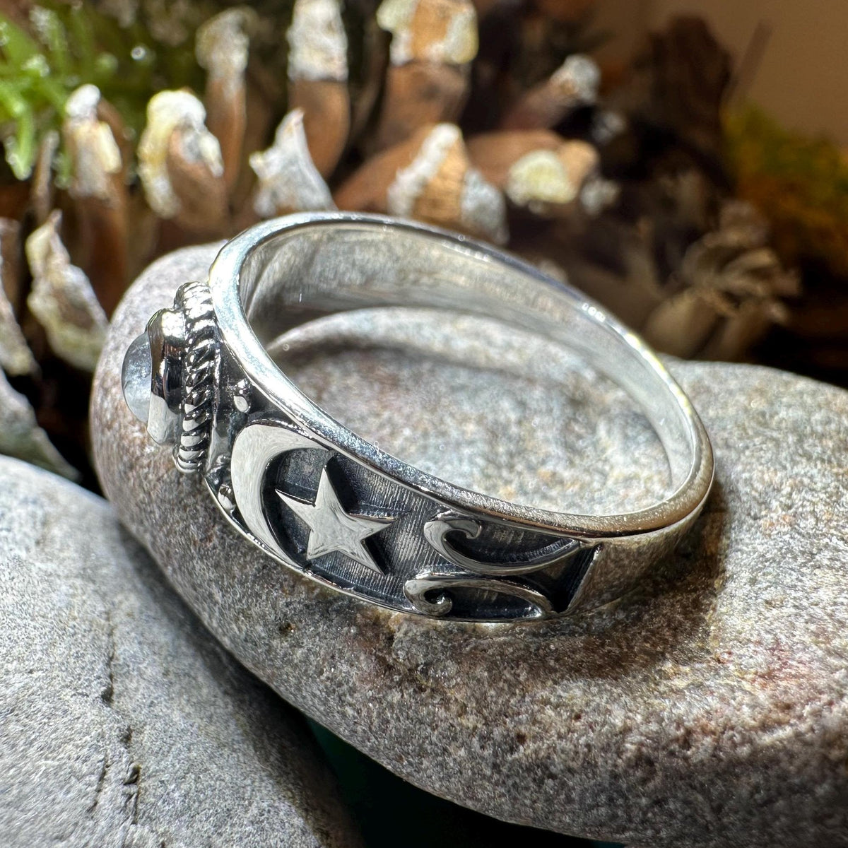 Locasta Crescent Moon & Stars Ring in Sterling Silver ring La Vie Bien Locasta Crescent Moon & Stars Ring in Sterling Silver