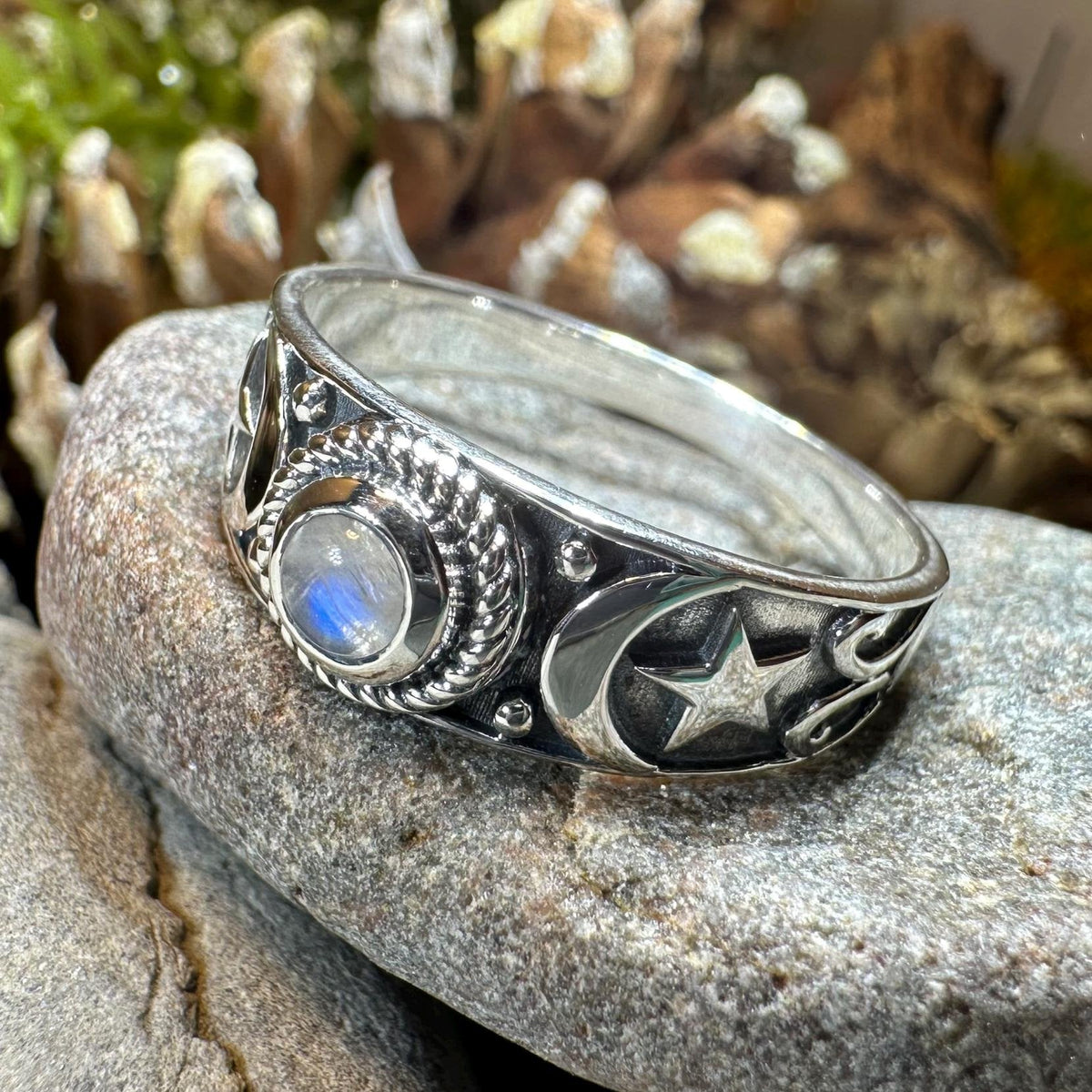 Locasta Crescent Moon & Stars Ring in Sterling Silver ring La Vie Bien Locasta Crescent Moon & Stars Ring in Sterling Silver