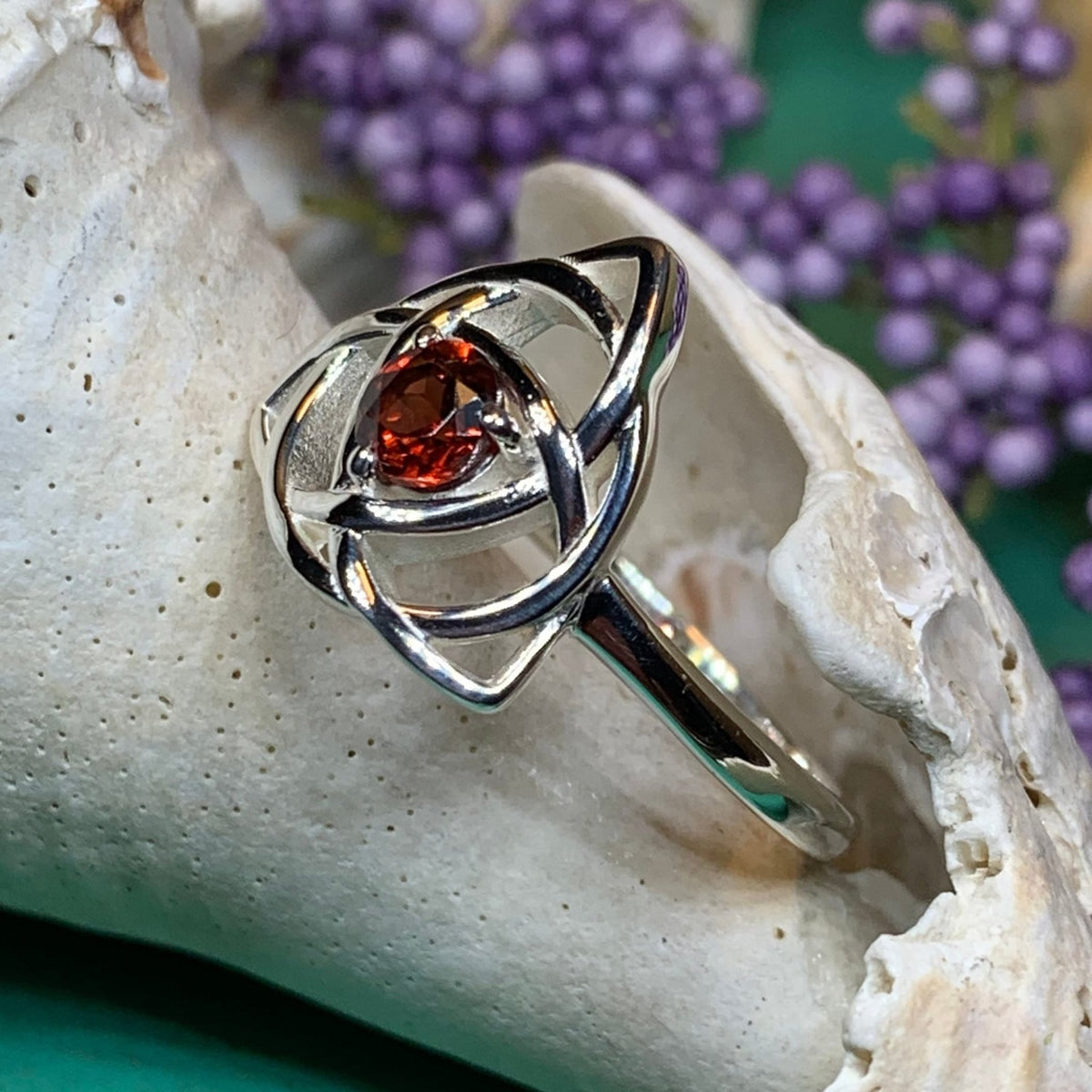 Lorinda Celtic Knot Ring Ring La Vie Bien Lorinda Celtic Knot Ring