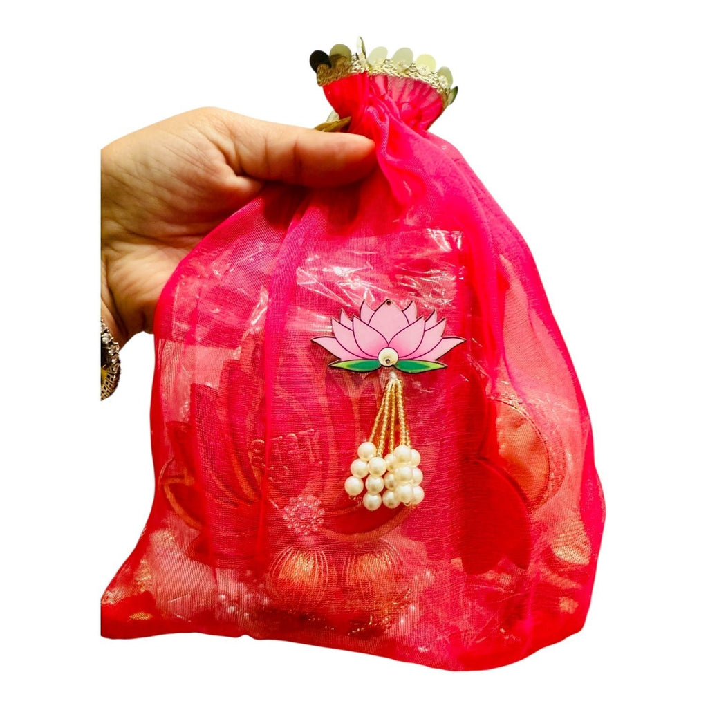 Lotus Theme Shubh Labh & Diya Combo La Vie Bien Lotus Theme Shubh Labh & Diya Combo