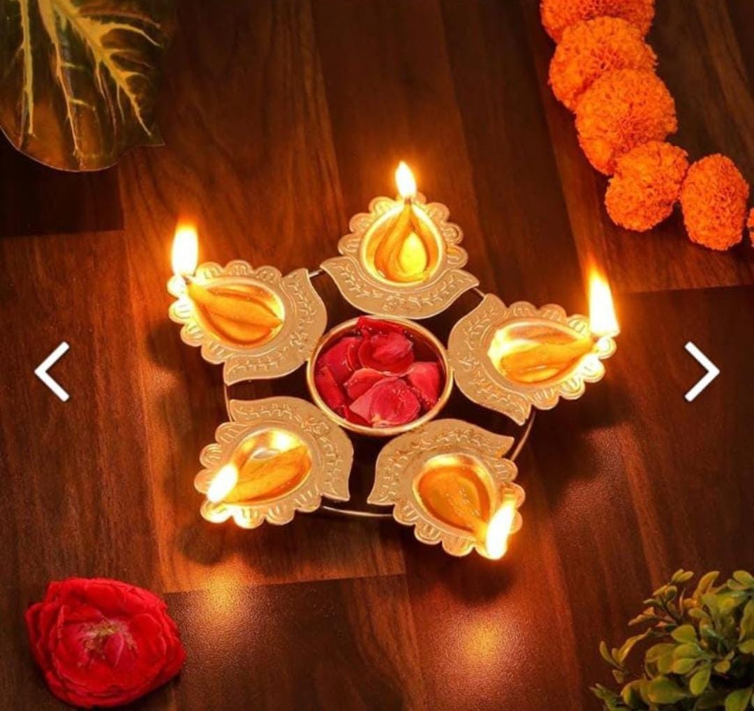 Lotus Urli with Tissue Bags Combo - Return Gifts for Housewarming, Diwali or Puja La Vie Bien Lotus Urli with Tissue Bags Combo - Return Gifts for Housewarming, Diwali or Puja