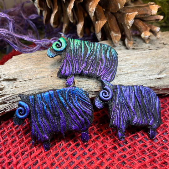 Lovable Sheep Brooch - Handmade in Scotland Brooch La Vie Bien Lovable Sheep Brooch - Handmade in Scotland