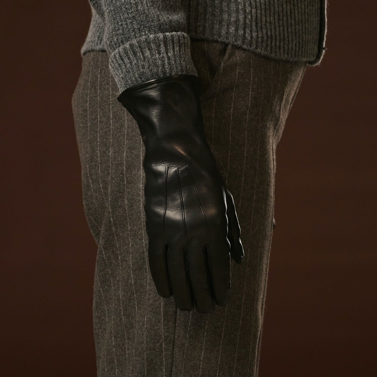 Luciana (black) - Extended women’s Italian lambskin leather gloves with rabbit fur lining winter gloves La Vie Bien Luciana (black) - Extended women’s Italian lambskin leather gloves with rabbit fur lining