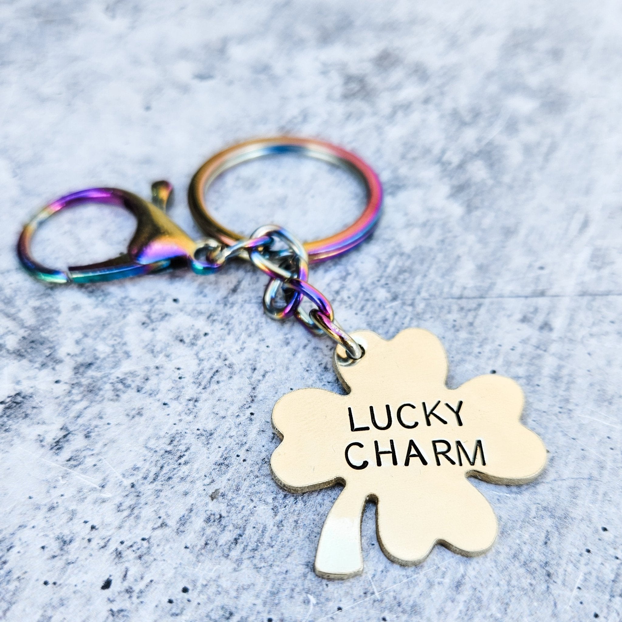 Lucky Charm Four Leaf Clover Keychain Key Chains La Vie Bien Lucky Charm Four Leaf Clover Keychain