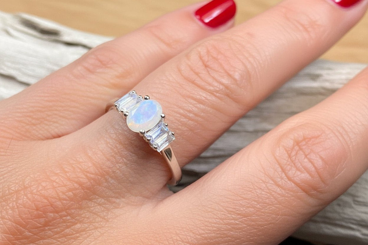 Luna Di Moonstone Ring, Ring La Vie Bien Luna Di Moonstone Ring,