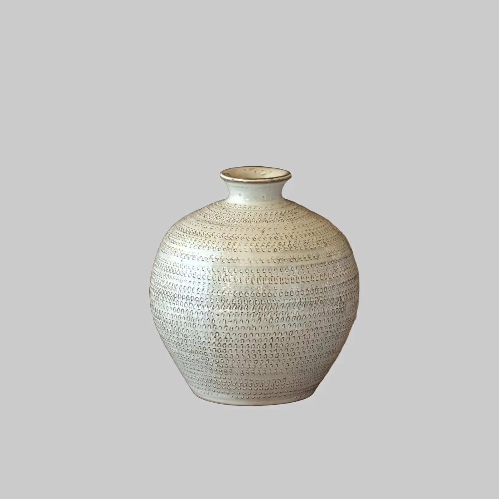 Lupe Vase by White Cliff Studio