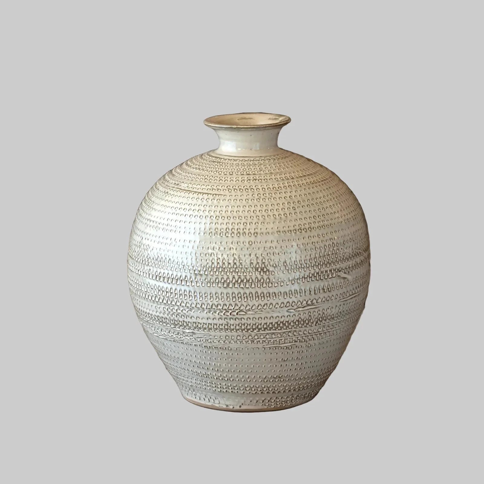 Lupe Vase by White Cliff Studio