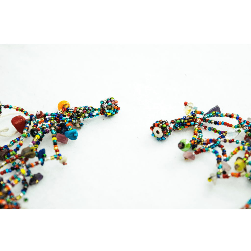 Luzy Beaded Necklace with Magnetic Closure - Guatemala Necklace La Vie Bien Luzy Beaded Necklace with Magnetic Closure - Guatemala