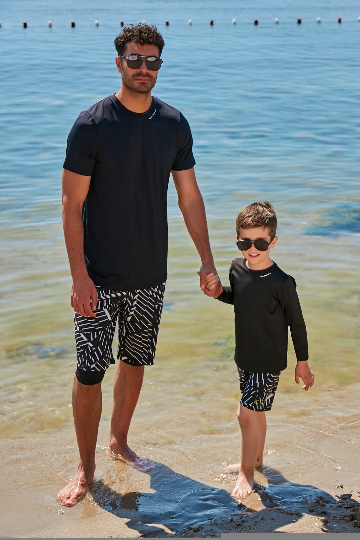 Lycra Black Boys Swim Shirts T2343 Erkek Çocuk Tişört La Vie Bien Lycra Black Boys Swim Shirts T2343